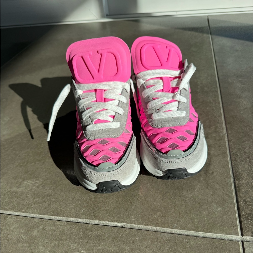 Valentino Women's Ready Go Runner 37.5